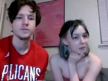 webcam couple leojamie live cam image #1584178