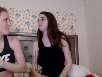 webcam girl svtf2323 live cam image #4379085