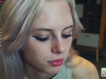 webcam girl audreycarvin live cam image #10064860