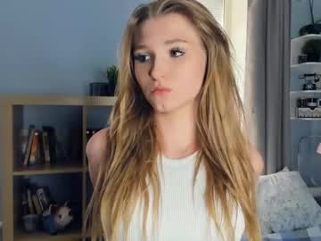 webcam girl paradise_for_two live cam image #9991032