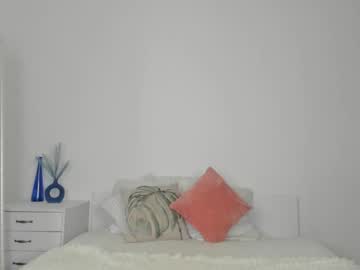webcam girl violetta_finch live cam image #9982492