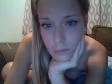 webcam girl brittx00x live cam image #6774337