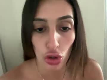 webcam girl camiliakxoxo live cam image #12679893