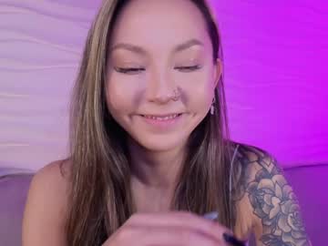 webcam girl iam_casey live cam image #11145110