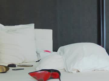 webcam girl hefner_girl live cam image #12105429