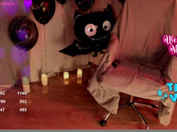 webcam girl hollyextra live cam image #10922371