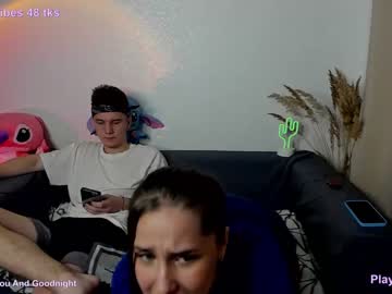 webcam couple playwithmil live cam image #3931852