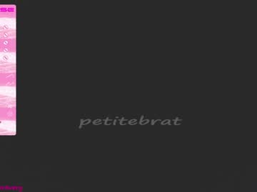 webcam girl petitebrat live cam image #4997686