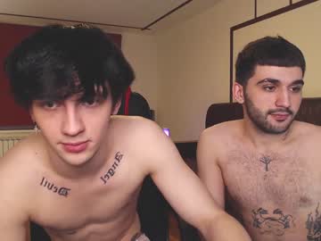webcam man teddy_mode live cam image #882291