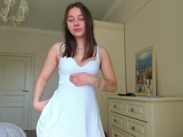 webcam girl eleonora_linn live cam image #3023251