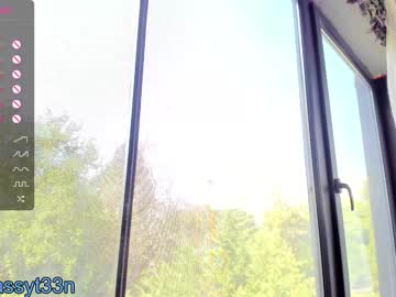webcam girl sassyt33n live cam image #7033865
