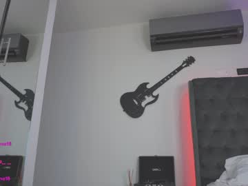 webcam girl venezolanacute live cam image #2610212