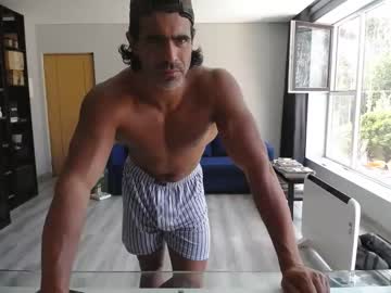 webcam man latino23bom live cam image #6996209