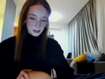 webcam girl ellie_leen live cam image #1593532