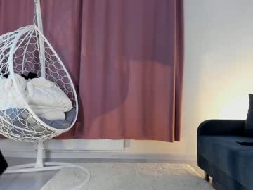 webcam girl emilybatee live cam image #5292660