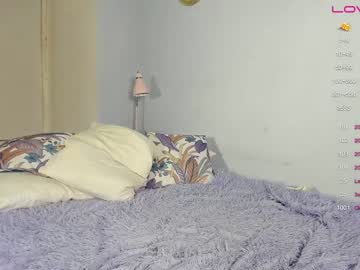 webcam girl youne_and_beautiful live cam image #6519061
