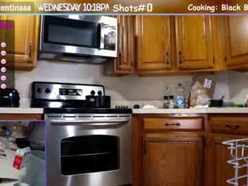 webcam girl milavalentinax live cam image #2944337