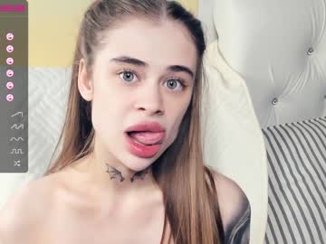 webcam girl ilaveins live cam image #3843748