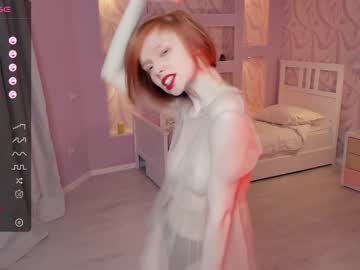 webcam girl gingers_hugs live cam image #8012410