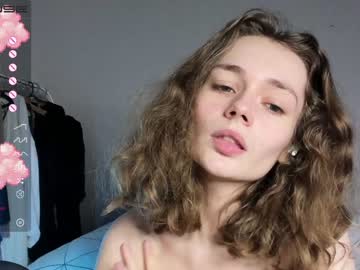 webcam girl mxxnsxsul live cam image #3160390