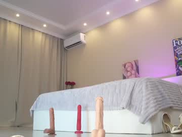webcam girl rosyemily live cam image #9975460