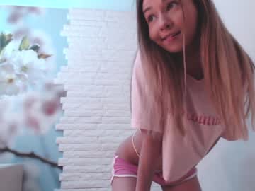 webcam girl mazzanti_ live cam image #8764657