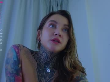 webcam girl nickyneck live cam image #7759796