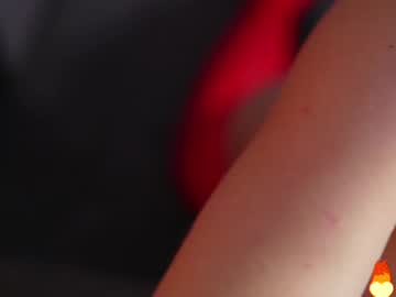 webcam girl _taylor_swift live cam image #12517093