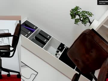 webcam girl legswattitude live cam image #12788555