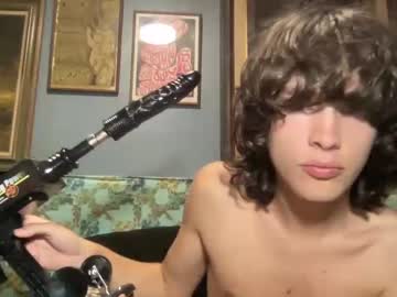 webcam man jungleliving333 live cam image #2371299