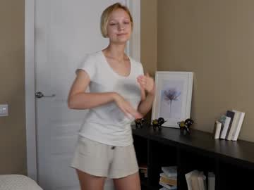 webcam girl sheenagambell live cam image #12798240