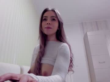 webcam girl aminaswan_ live cam image #3892020