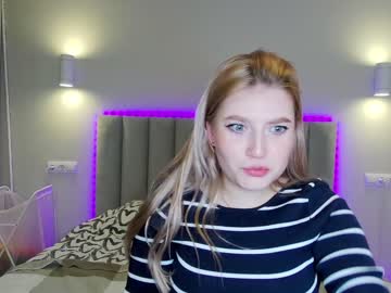 webcam girl _twinsis_ live cam image #1066374