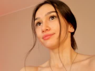 webcam girl juliepenningtona live cam image #7519354