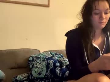 webcam girl kylieexoxoxo2432 live cam image #8198274