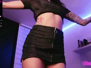 webcam girl gia_baker live cam image #82039