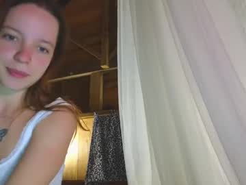 webcam girl my_mia_ live cam image #12678800
