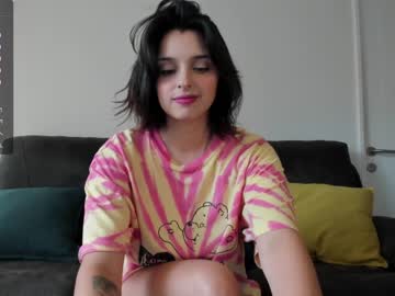 webcam girl yourfreakygirl live cam image #8072956