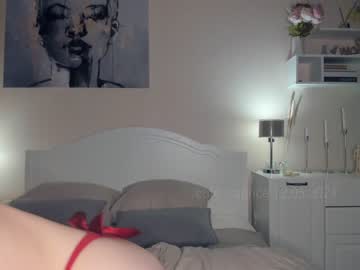 webcam girl cute_caprice live cam image #9358624