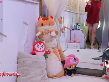 webcam girl sunny_sonnie live cam image #9662154