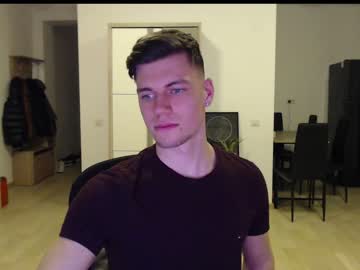 webcam man _alexanderwilliams live cam image #5234548