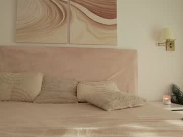 webcam girl funny_to_see_you_here live cam image #12015888