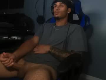 webcam man kylewhitedgs live cam image #6965136