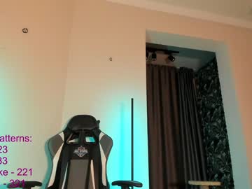 webcam girl lindamei live cam image #7409835