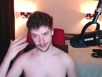 webcam man ironthud live cam image #12618437