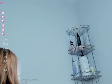 webcam girl _magic_smile_ live cam image #10794236