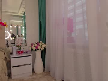 webcam girl sweety_rinushka_ live cam image #6576942