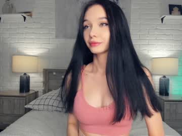 webcam girl riskyproject live cam image #7078511