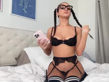 webcam girl maddiesecrets live cam image #8862864