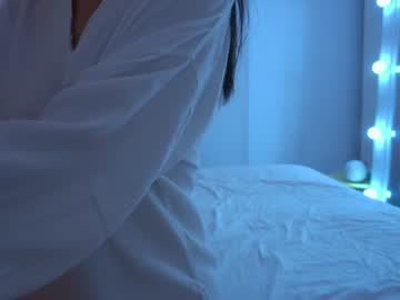 webcam girl houseofkei live cam image #1749537